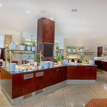 Dorint Hotel Leipzig Exterior photo